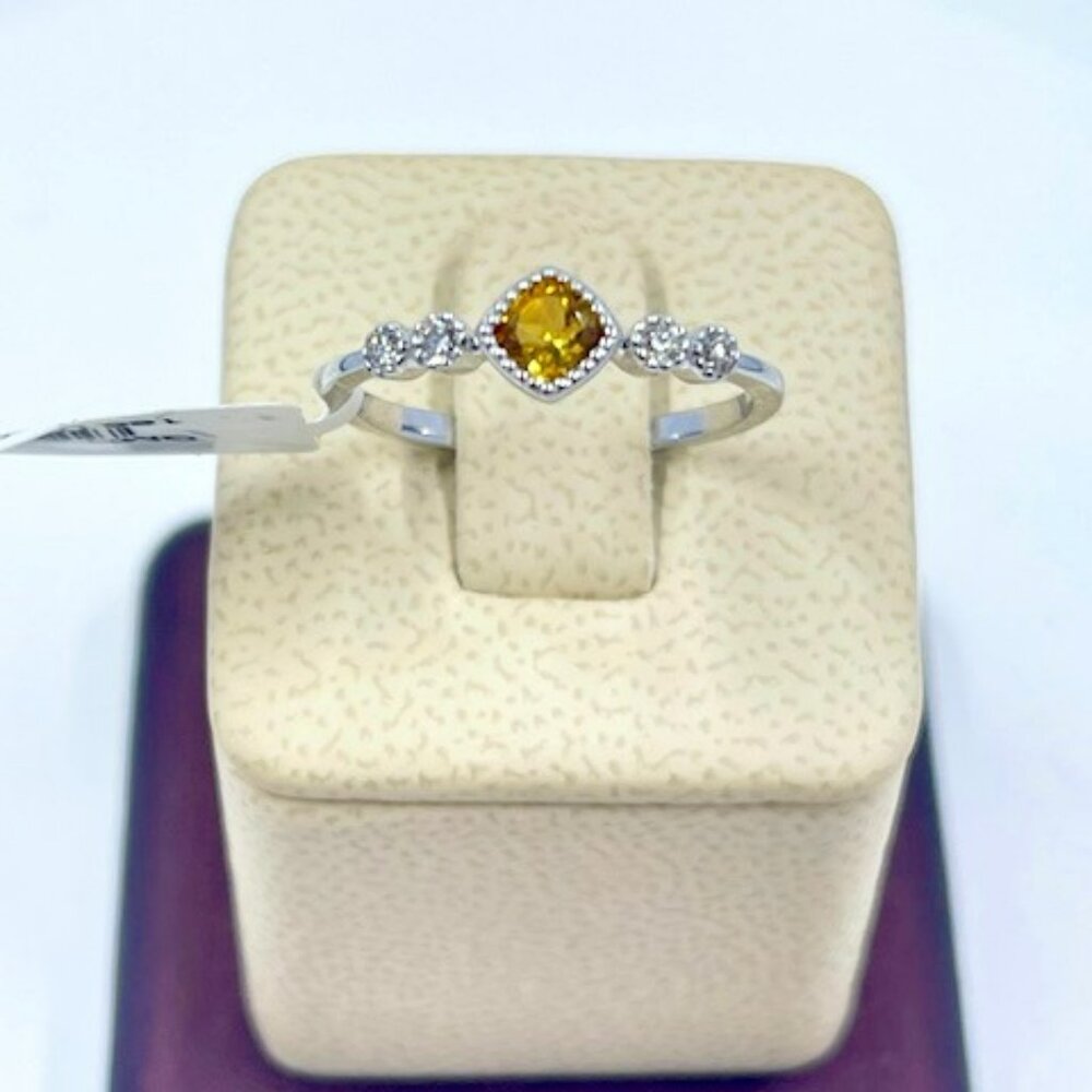 Citrine & Diamond ring in 10k white gold